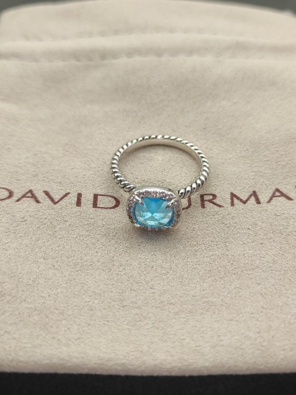 David Yurman 925 Silver Ring with Original Pouch